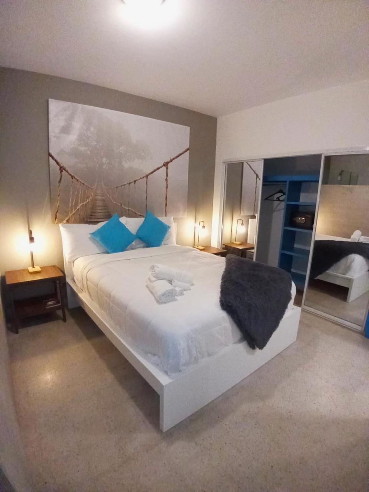 P4 Pr Rentals Condado Beach Guesthouse San Juan Esterno foto